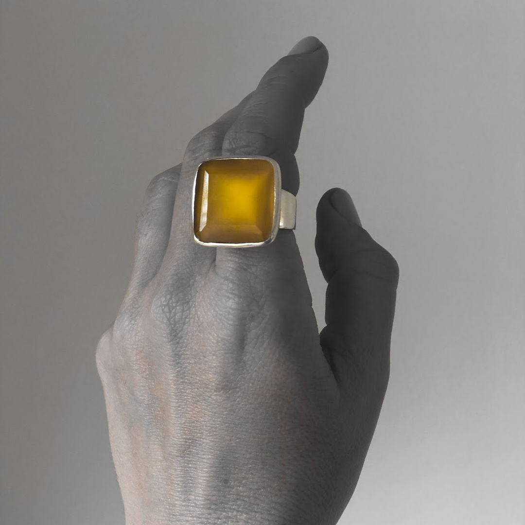 Atlantic Ring. Yellow Onyx. Silver